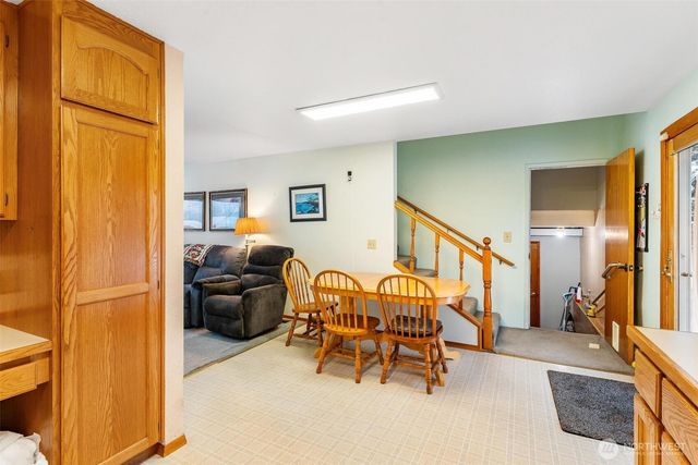 22804 105th Place SE, Kent, WA 98031