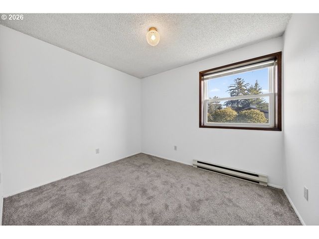 1521 RANCH Rd, Reedsport, OR 97467