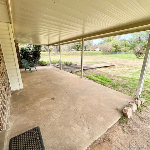 35 New Bingham Drive, Wetumpka, AL 36093