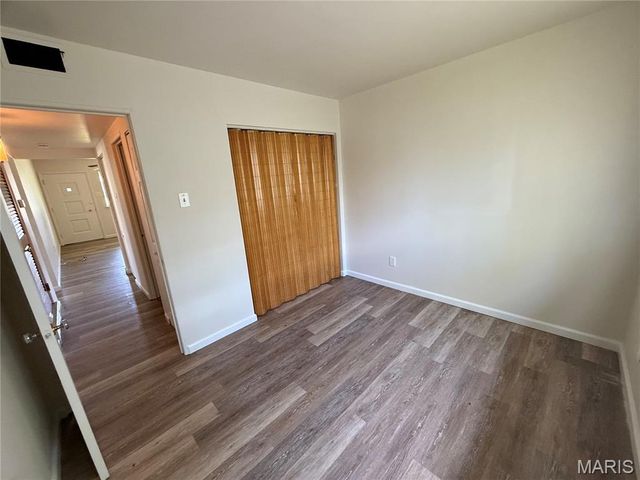 651 Southwell Lane, Florissant, MO 63031