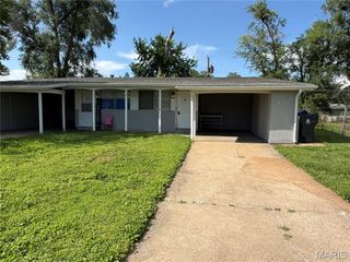 651 Southwell Lane, Florissant, MO 63031