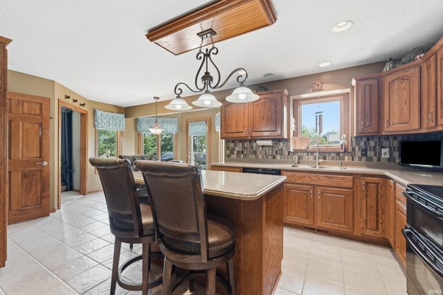 6116 Treasure Cove, Fort Wayne, IN 46835