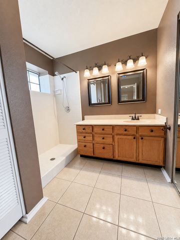 3648 Fox Run, Schertz, TX 78108