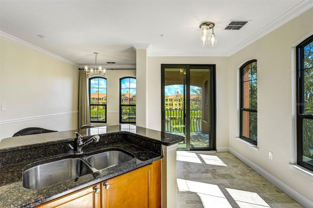 2730 VIA TIVOLI 334B, Clearwater, FL 33764