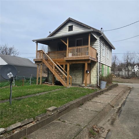 1354 5th Ave, Arnold, PA 15068