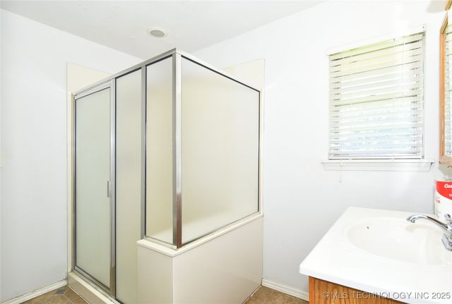 5353 S 33rd West Avenue, Tulsa, OK 74107