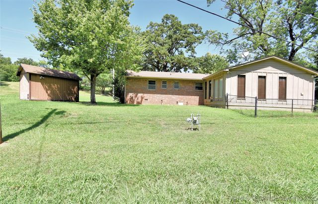 5353 S 33rd West Avenue, Tulsa, OK 74107