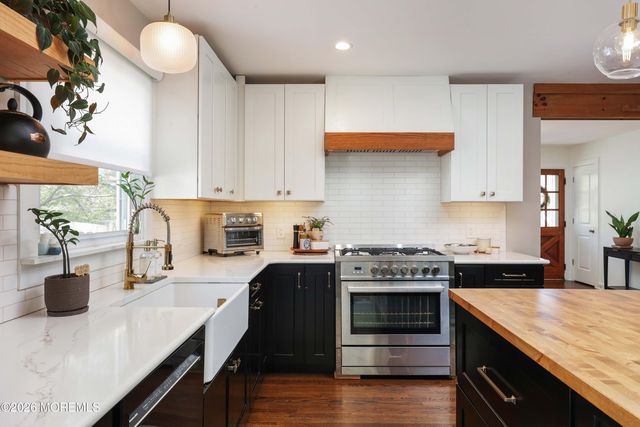 2555 Algonkin Trail, Manasquan, NJ 08736