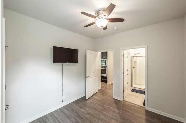 269 Grassy Glen Dr, Gallatin, TN 37066