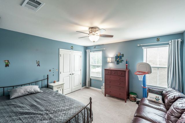 269 Grassy Glen Dr, Gallatin, TN 37066