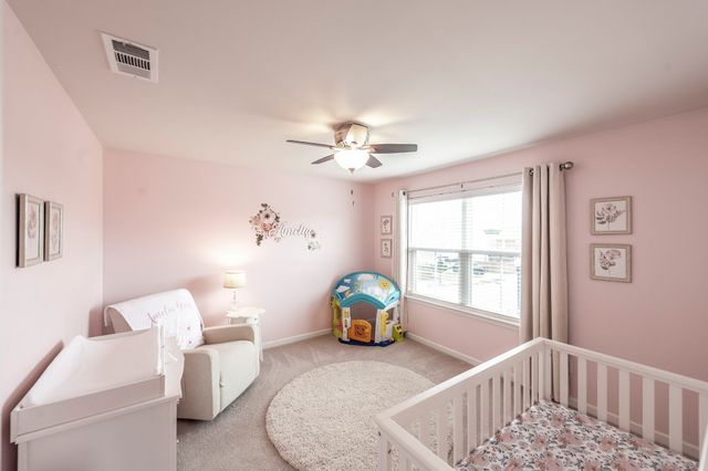 269 Grassy Glen Dr, Gallatin, TN 37066