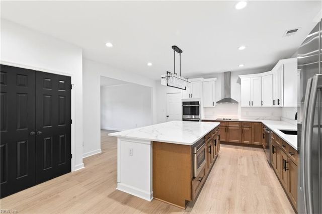 315 De Laura DR, Newport News, VA 23608
