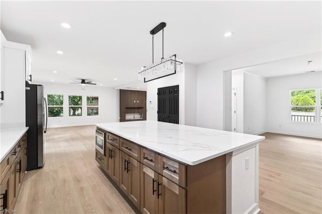315 De Laura DR, Newport News, VA 23608