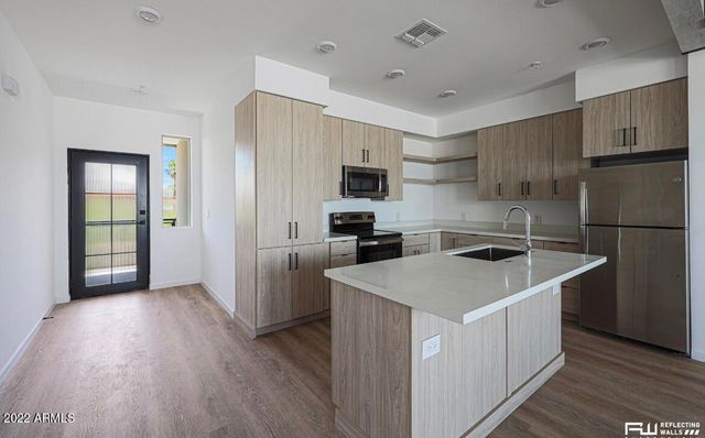 16655 E EL LAGO Boulevard 210, Fountain Hills, AZ 85268