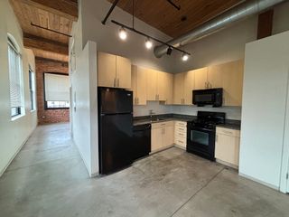 88 Gerrish Ave 318, Chelsea, MA 02150