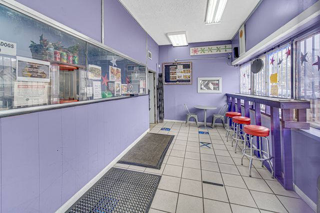 5600 W Division Street, Chicago, IL 60651