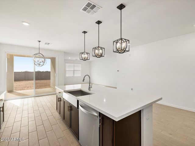 3870 N PATRIOT Way, Florence, AZ 85132