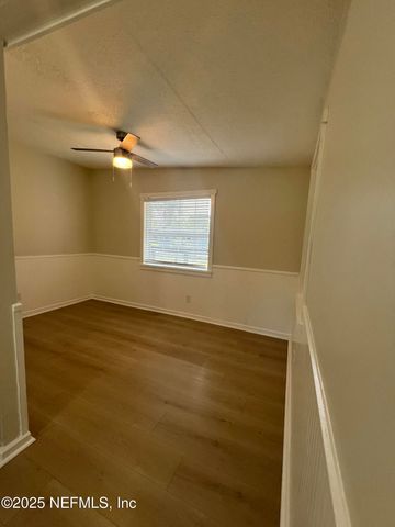 13603 LYLE Road, Jacksonville, FL 32218