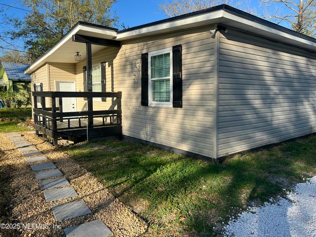 13603 LYLE Road, Jacksonville, FL 32218