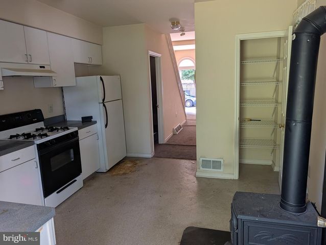 1607 N 18TH ST, Philadelphia, PA 19121