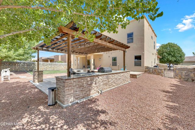 5649 VALLEY MAPLE Drive, El Paso, TX 79932