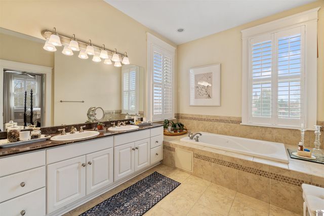 333 N 7TH STREET UNIT 3B, Paducah, KY 42001