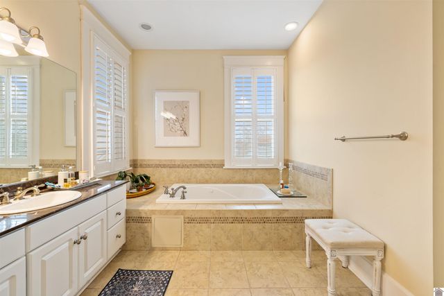 333 N 7TH STREET UNIT 3B, Paducah, KY 42001