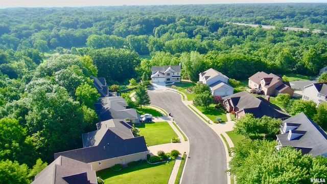 4100 W VISTARIDGE Court, Peoria, IL 61615