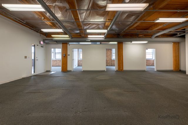 921 W Van Buren Street 2D, Chicago, IL 60607