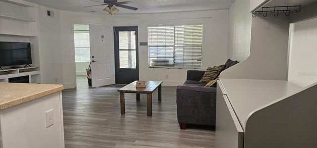 320 FORESTWAY CIRCLE 107, Altamonte Springs, FL 32701