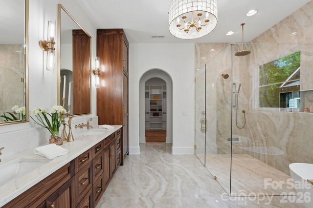6133 Creola Road, Charlotte, NC 28270
