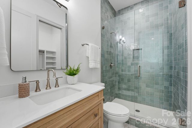6133 Creola Road, Charlotte, NC 28270