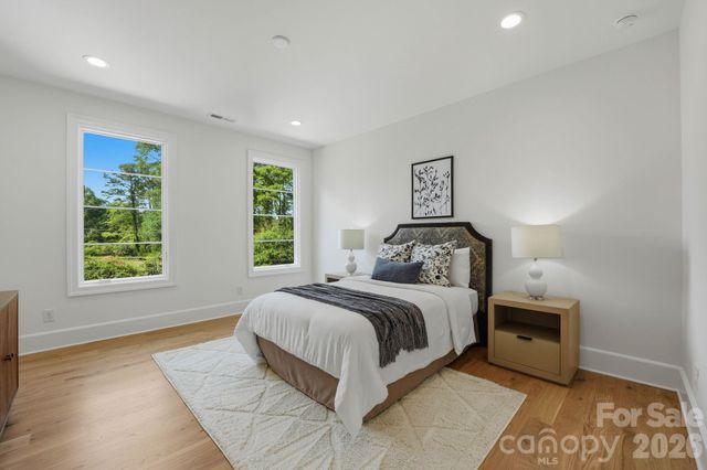 6133 Creola Road, Charlotte, NC 28270
