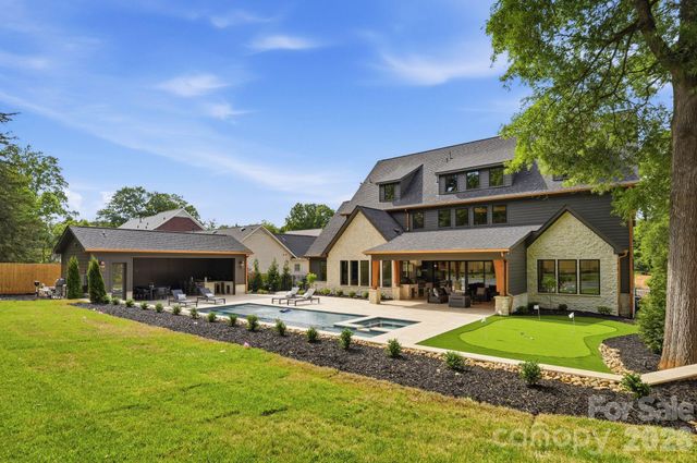 6133 Creola Road, Charlotte, NC 28270