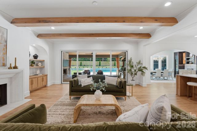 6133 Creola Road, Charlotte, NC 28270