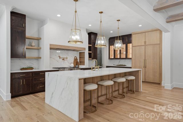 6133 Creola Road, Charlotte, NC 28270