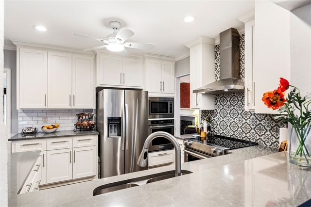 1309 Havencreek Cove, Lewisville, TX 75067