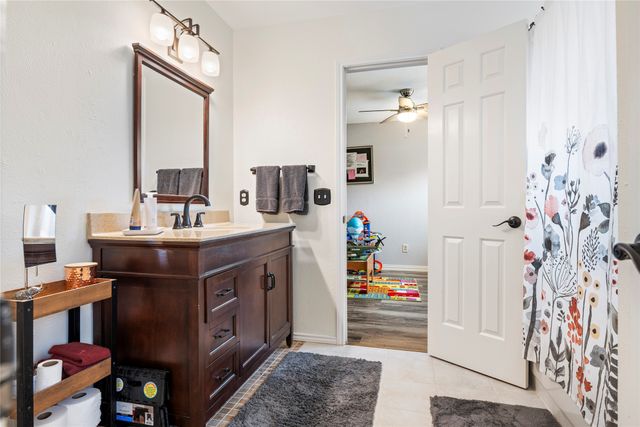 1309 Havencreek Cove, Lewisville, TX 75067