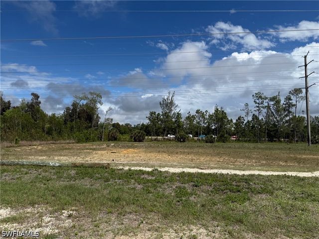 306 Riviera Tulum AVE, Naples, FL 34110