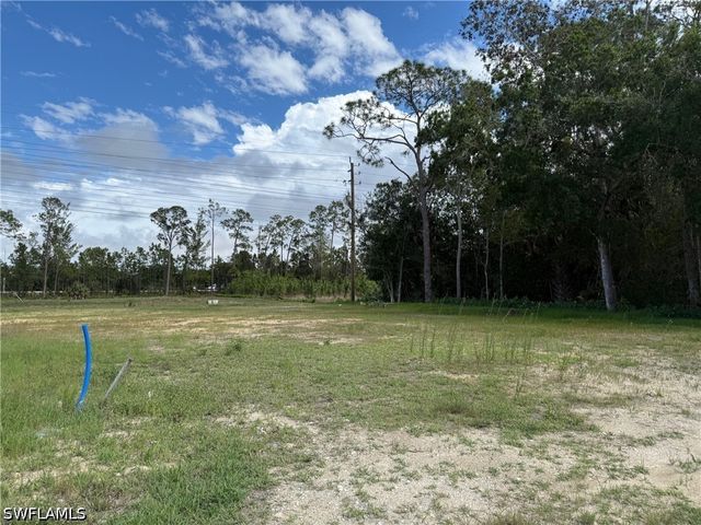 306 Riviera Tulum AVE, Naples, FL 34110