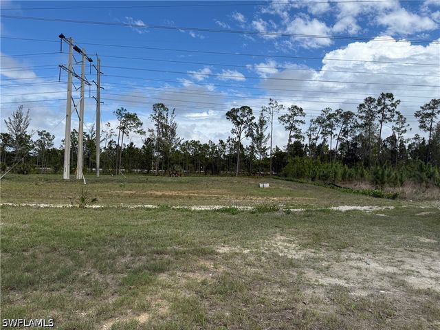 306 Riviera Tulum AVE, Naples, FL 34110