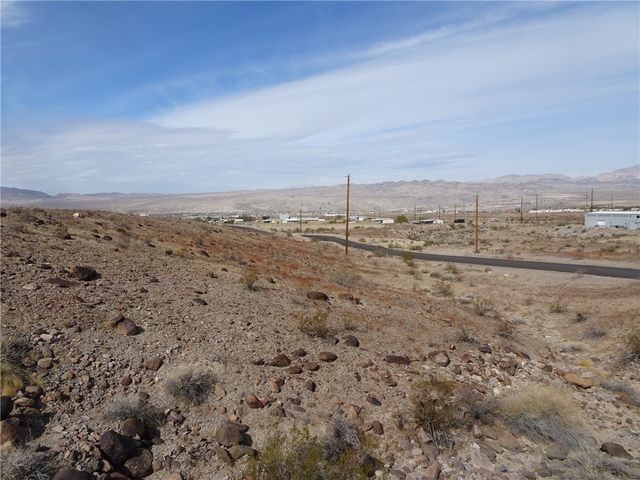 2340 Booster Drive, Bullhead City, AZ 86442