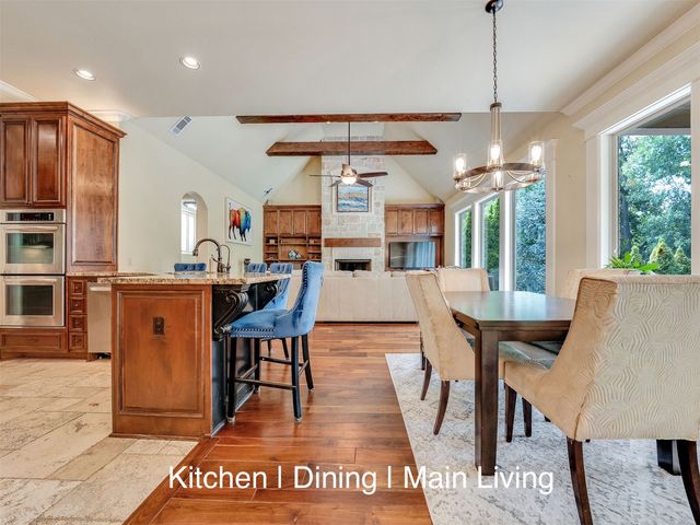 10610 S Nandina Court, Jenks, OK 74037