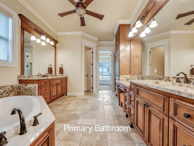 10610 S Nandina Court, Jenks, OK 74037