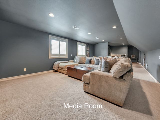 10610 S Nandina Court, Jenks, OK 74037