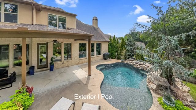 10610 S Nandina Court, Jenks, OK 74037