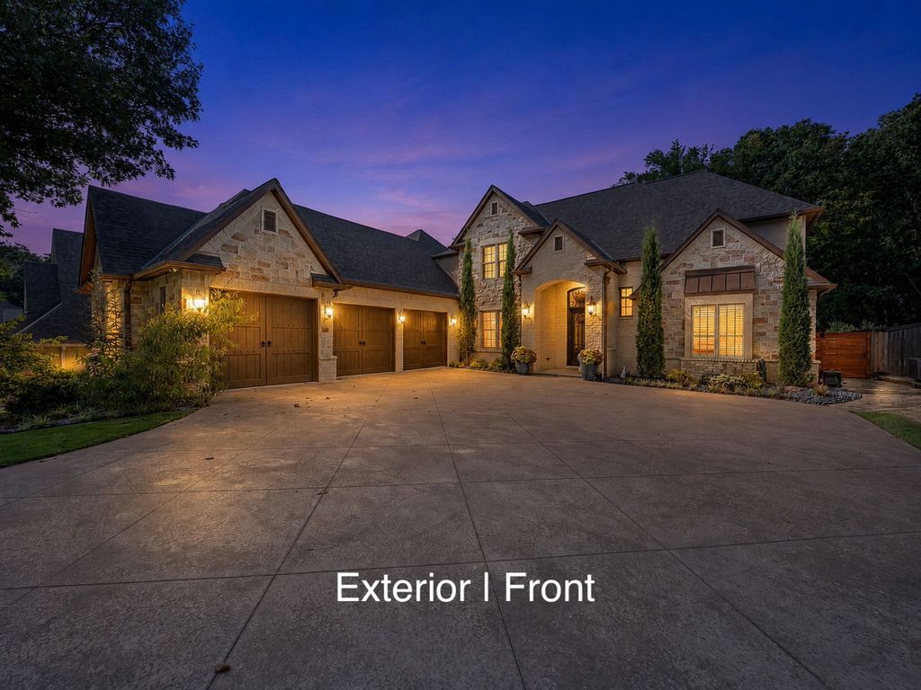 10610 S Nandina Court, Jenks, OK 74037
