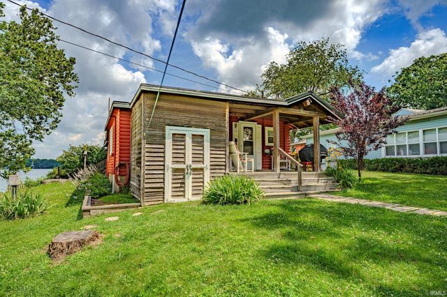 3826 E Forest Lodge Loop, Monticello, IN 47960