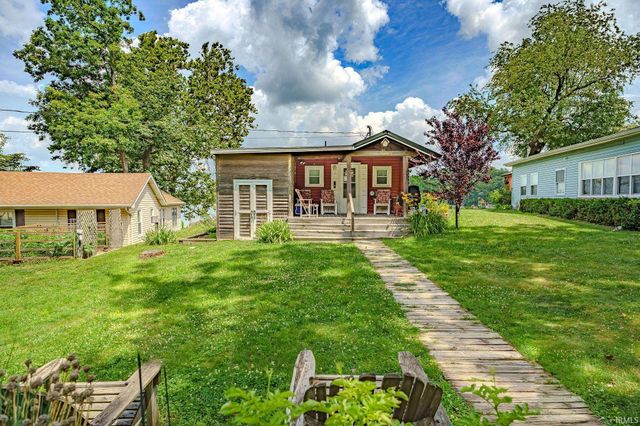 3826 E Forest Lodge Loop, Monticello, IN 47960
