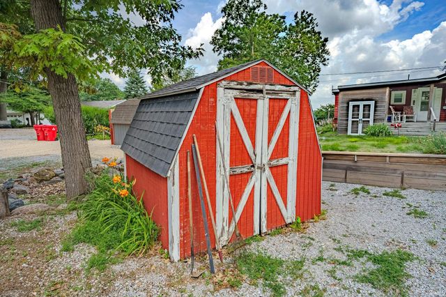 3826 E Forest Lodge Loop, Monticello, IN 47960